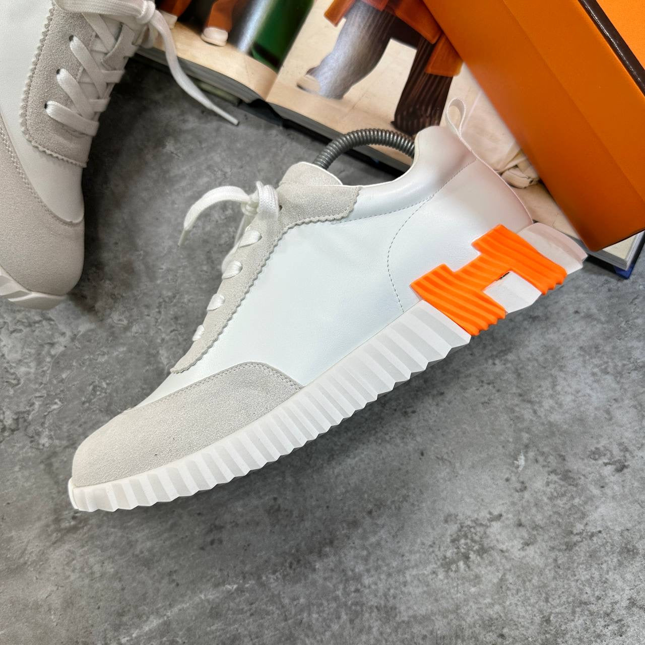 HRMS BOUNCING TRAINERS WHITE|ORANGE