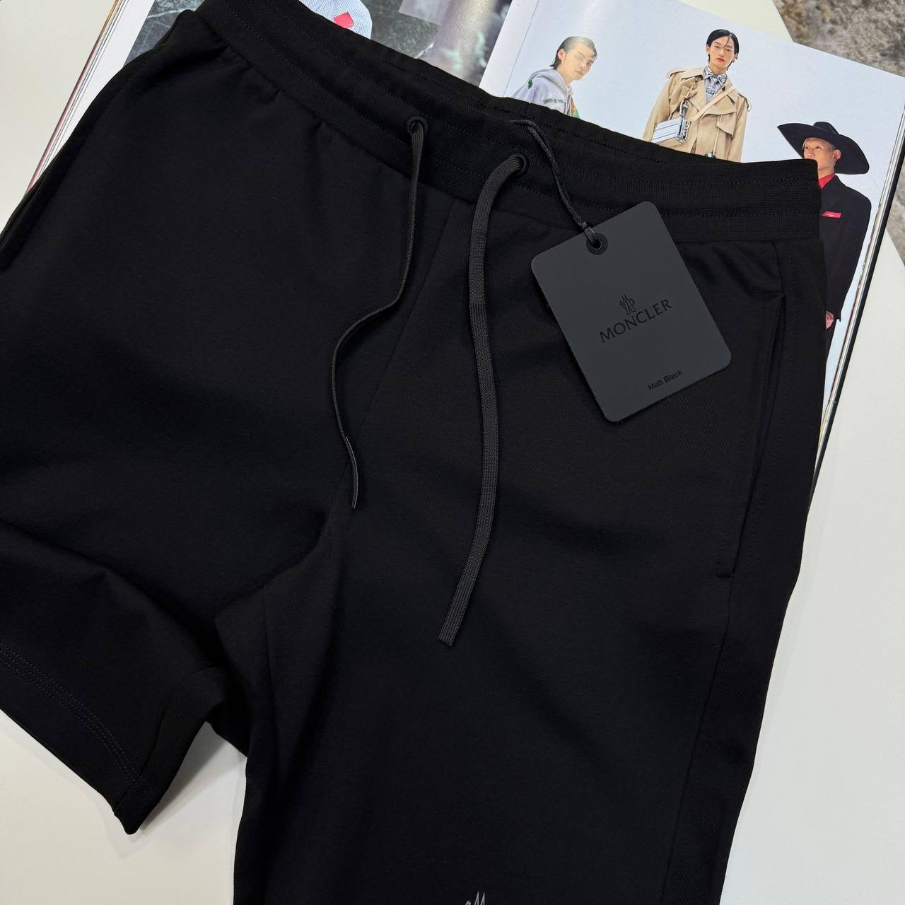 NCLR SHORT BLACK