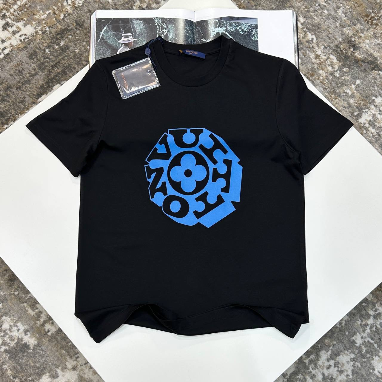 L.V TSHIRT BLACK