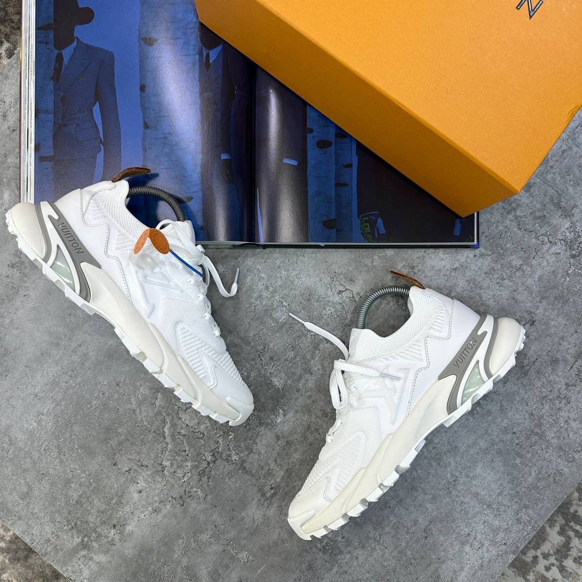 LVE TRAINER TRIPLE WHITE