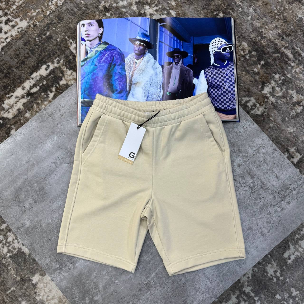 GVNCHY SHORT SET ALL BEIGE