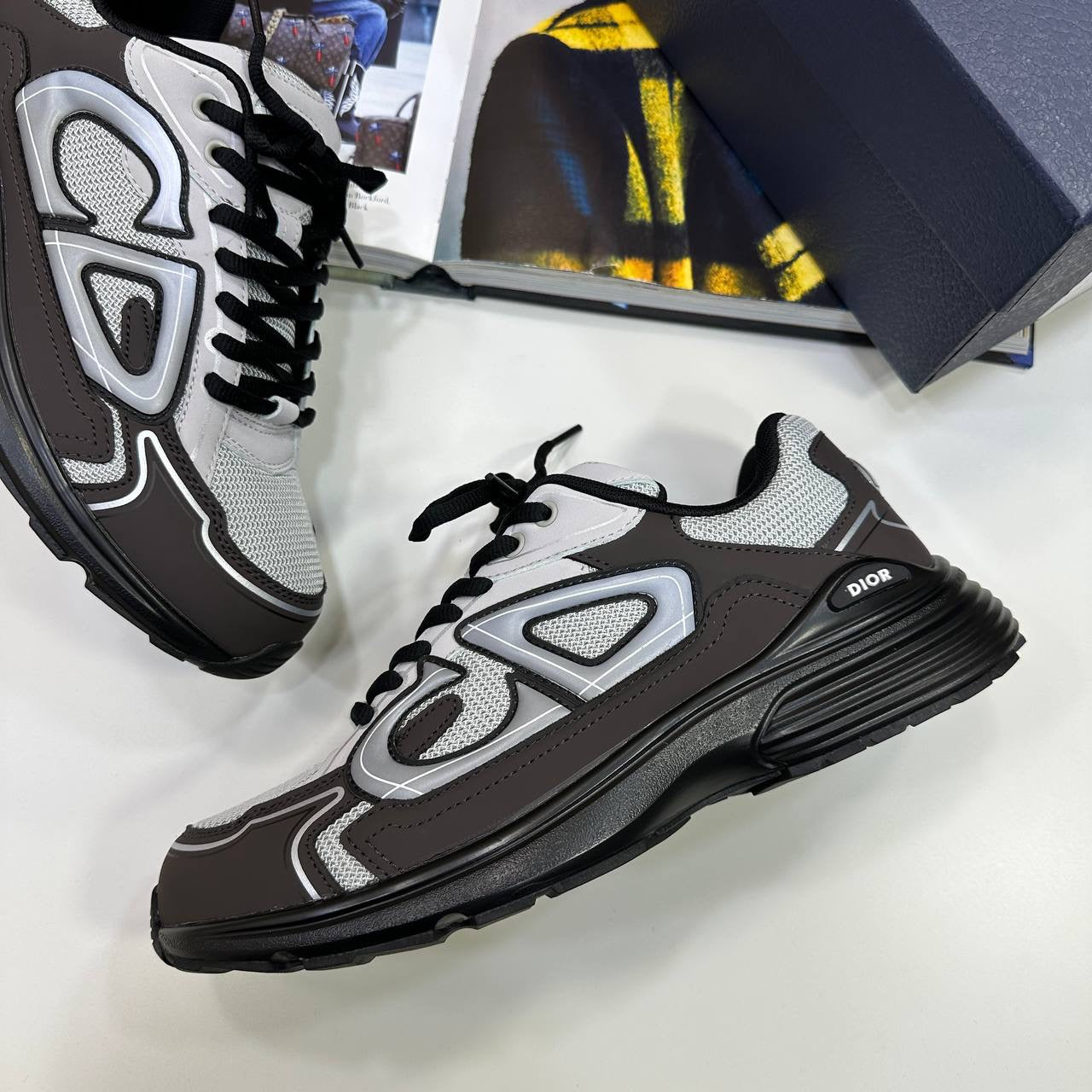 B-30 TRAINER-DARKBROWN/GREY