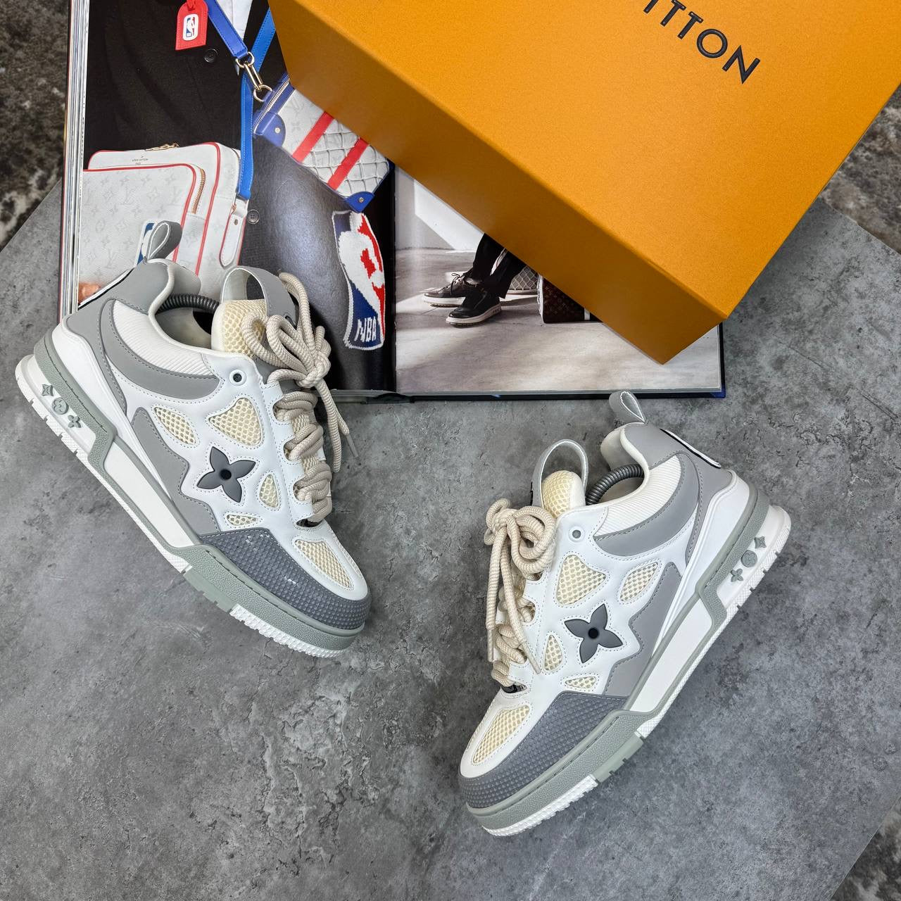 LVE SKATES- BEIGE/GREY