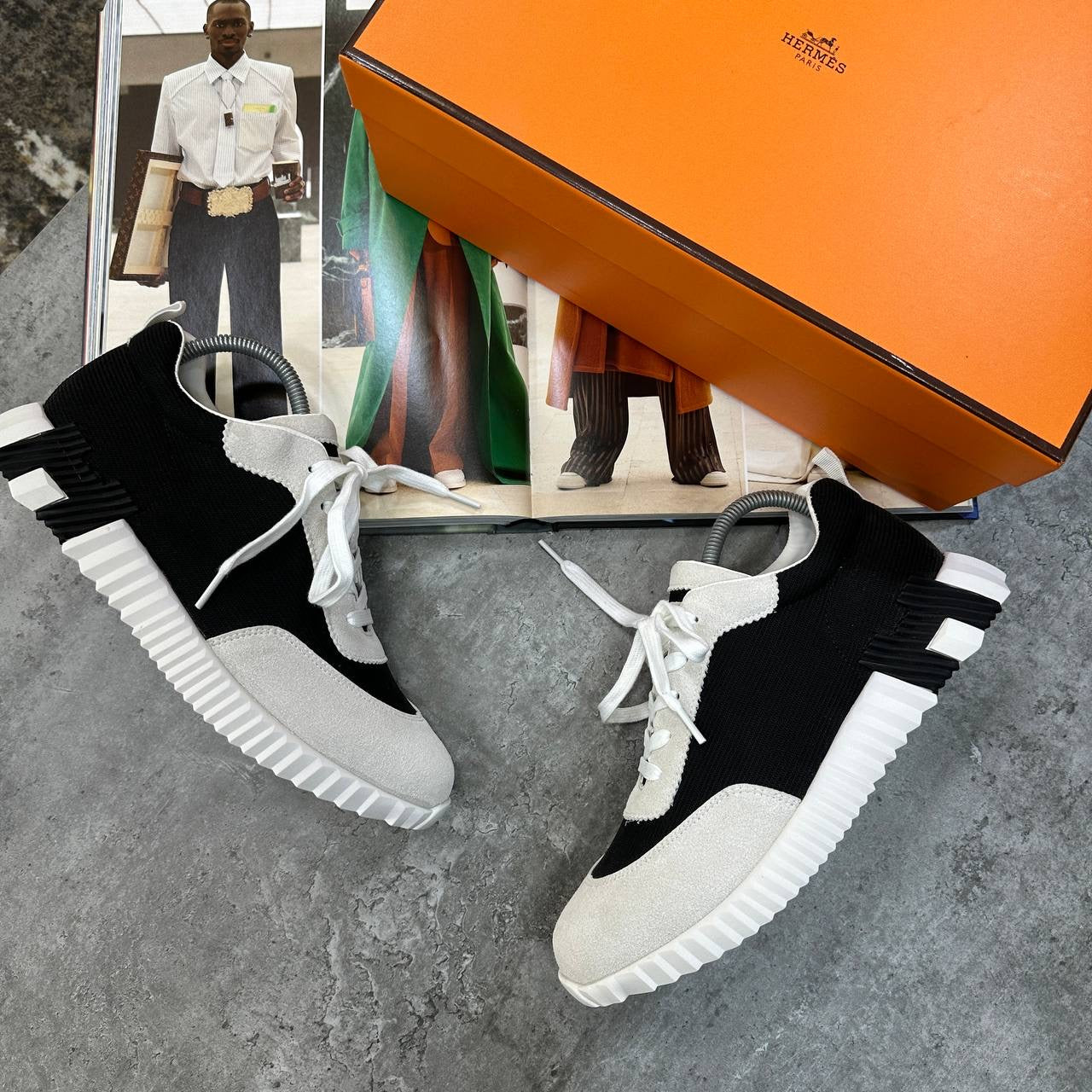 HRMS BOUNCING TRAINERS BLACK|WHITE
