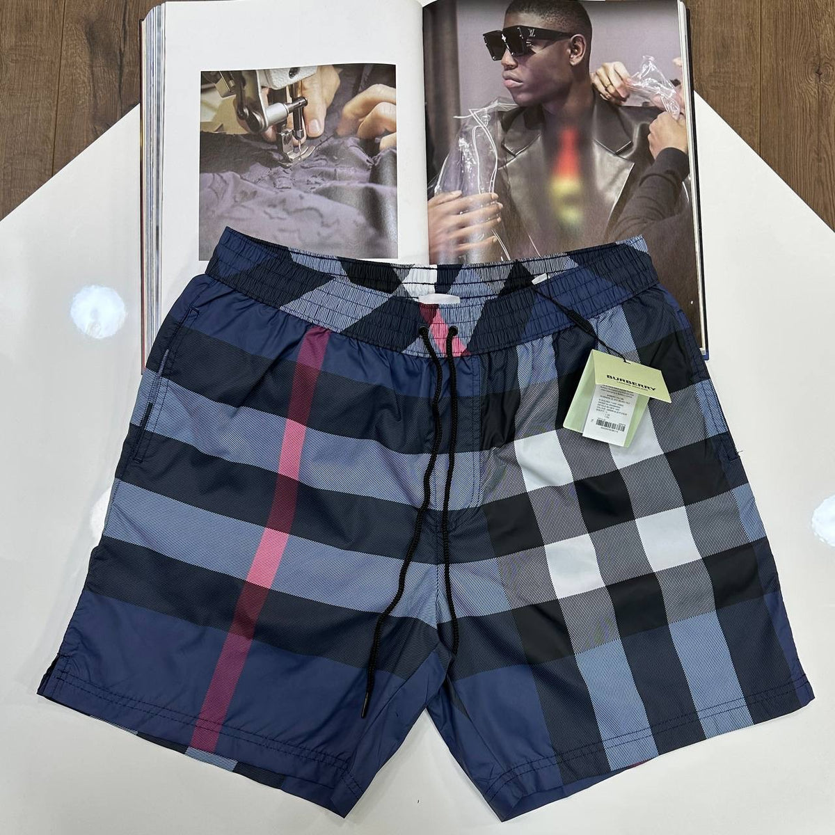 BRBRY CHECK SHORTS BLUE