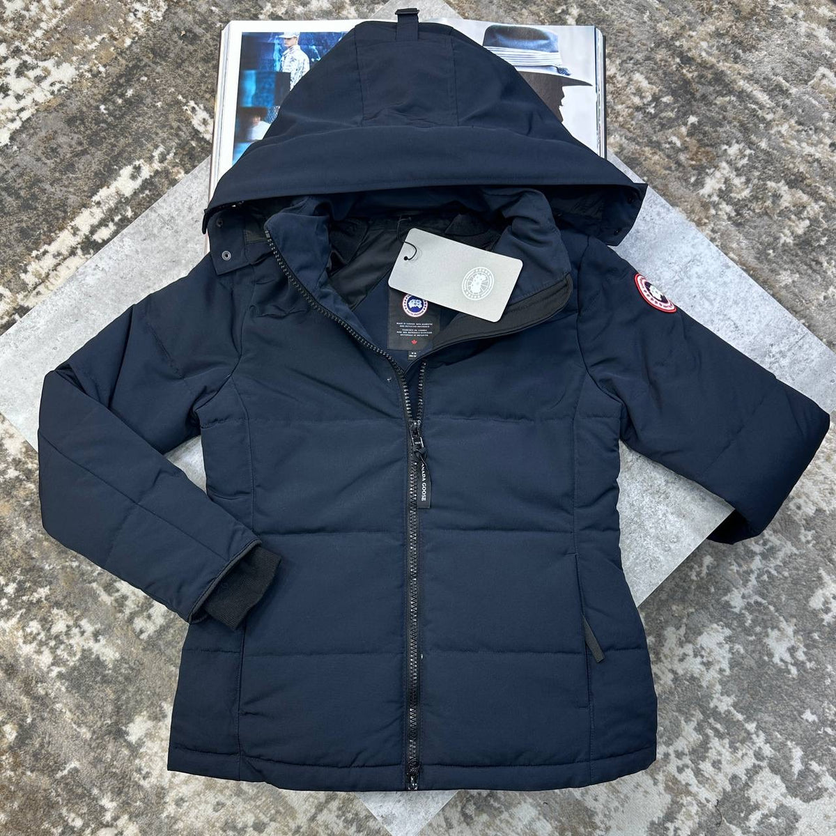 C.G LADIES RED BADGE CHELSEA PARKA JACKET-NAVY