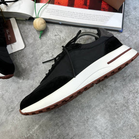 L/P TRAINER BLACK/WHITE
