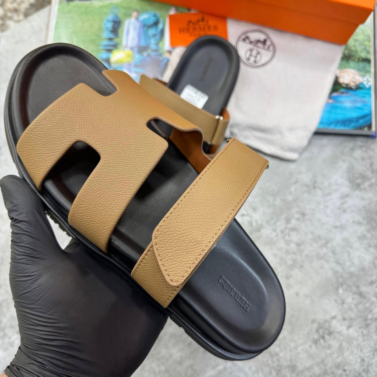 HRMS SLIPPERS MENS BLACK/BROWN
