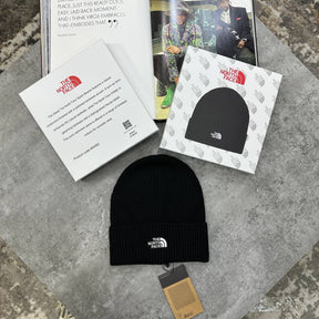 NTH FACE BEANIE BLACK WITH BOX