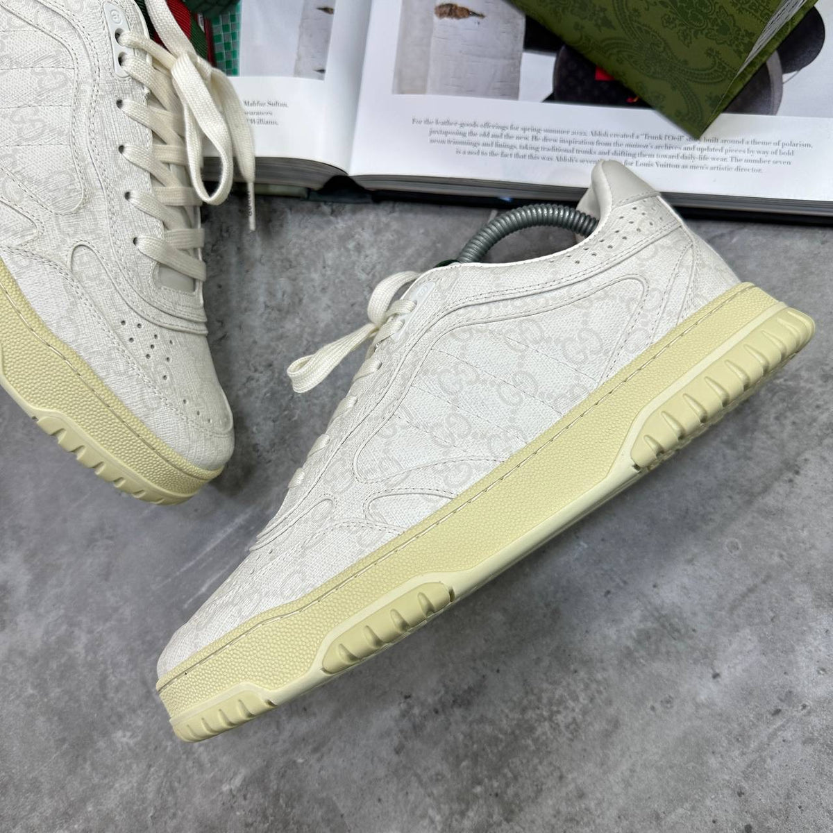 UCI TRAINER WHITE|OFFWHITE