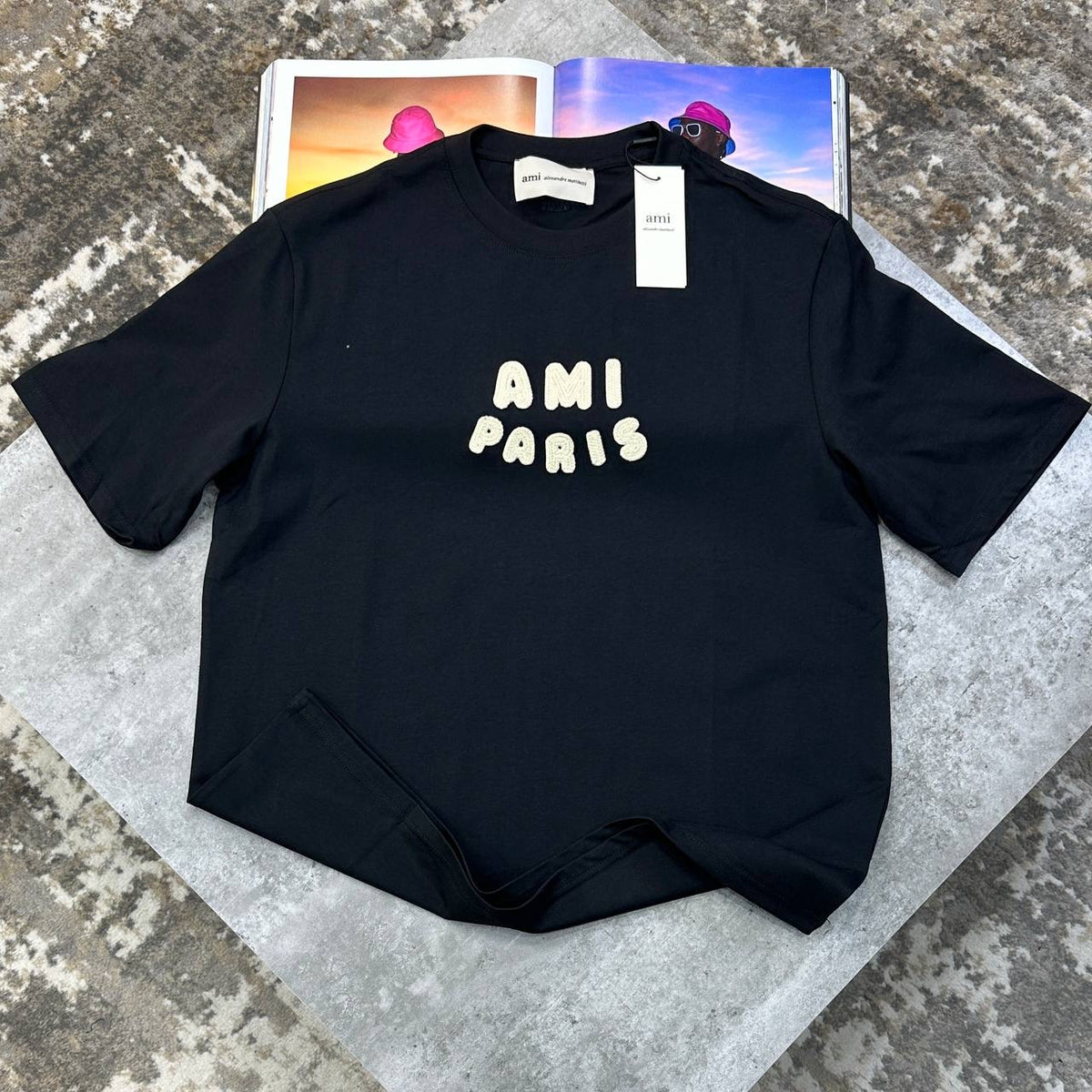 AME TSHIRT-BLACK