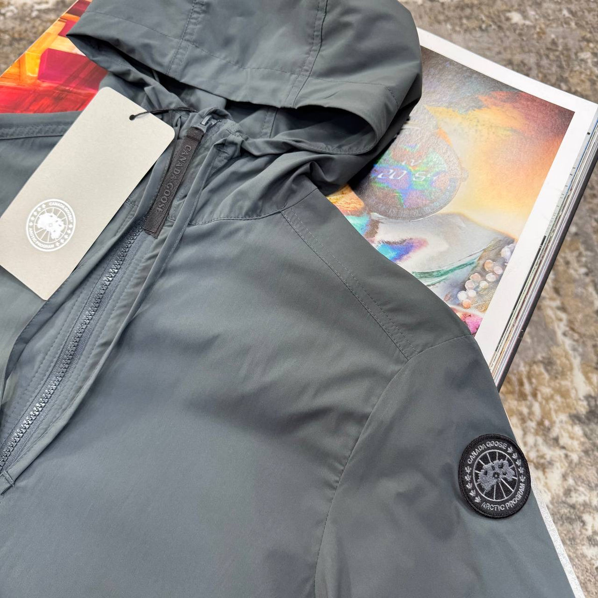 C.G LIGHT WEIGHT JACKET SIDE BLACK BADGE GREY