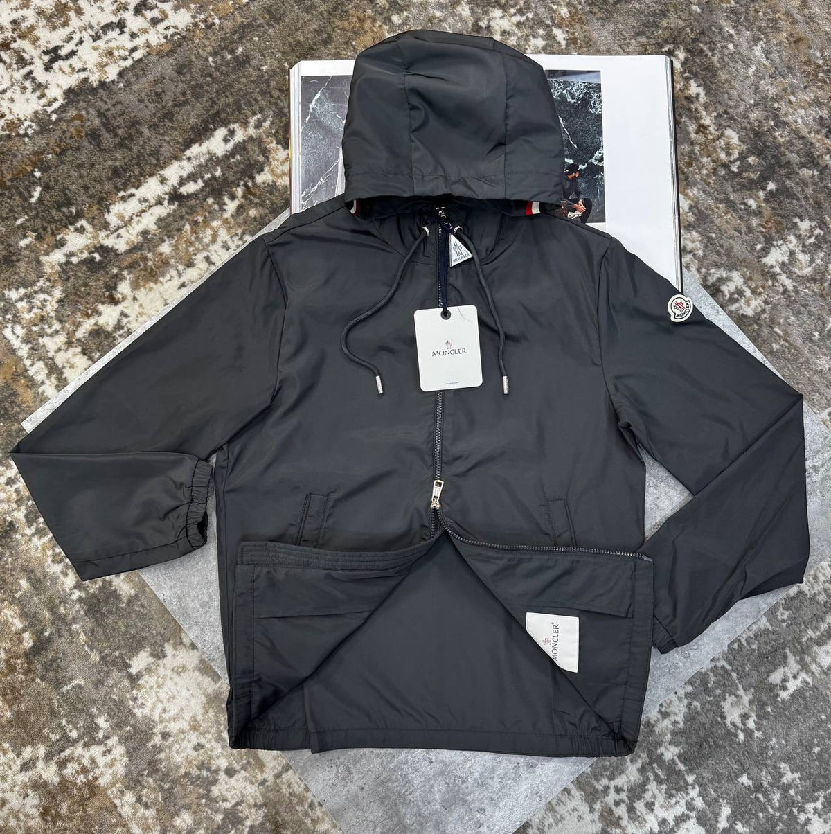 MNLR JACKET WITH  HOOD STRIPS DARKGREY