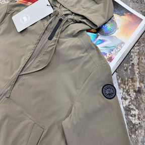 C.G LIGHT WEIGHT JACKET SIDE BLACK BADGE LIGHTBROWN