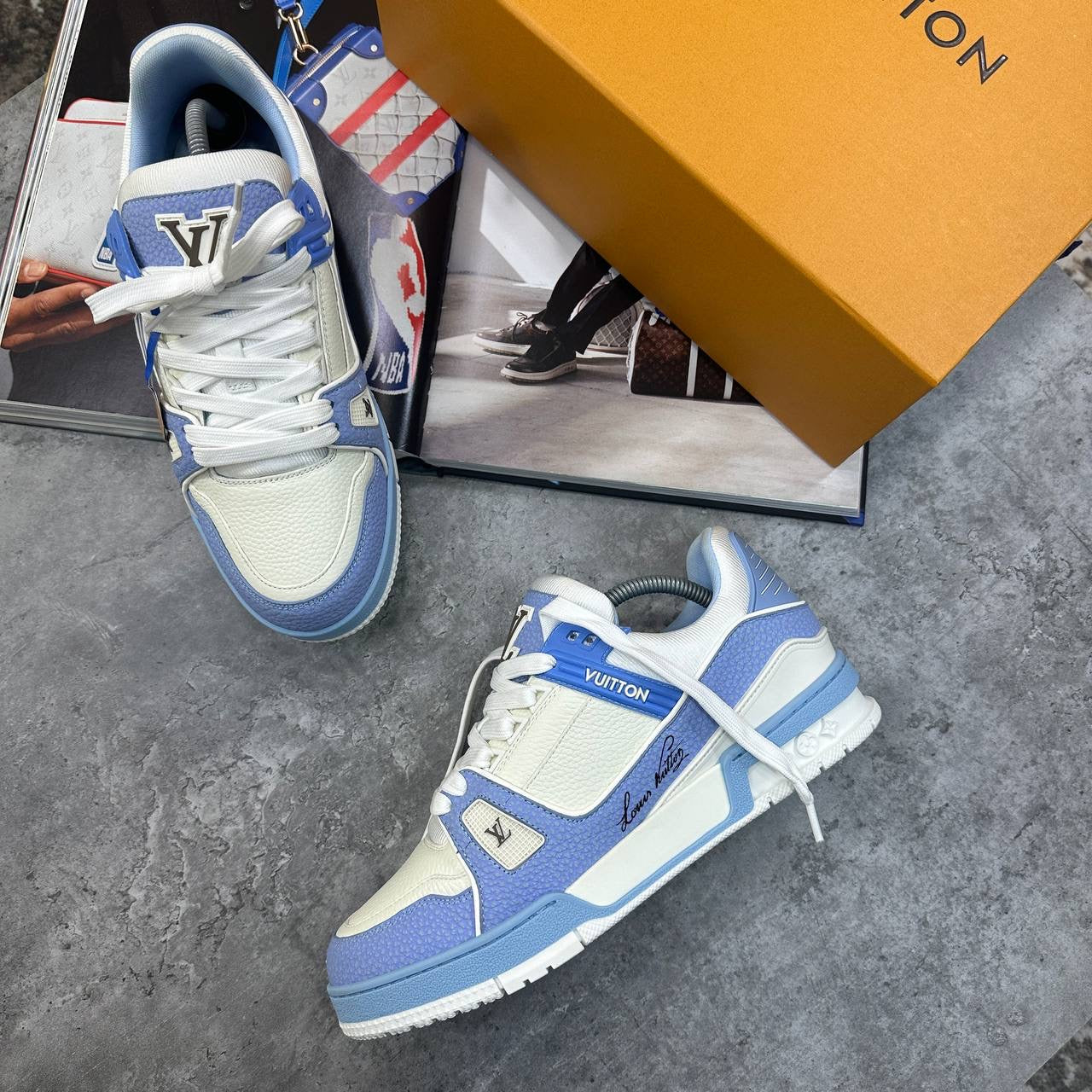 LVE TRAINER - WHITE/BLUE