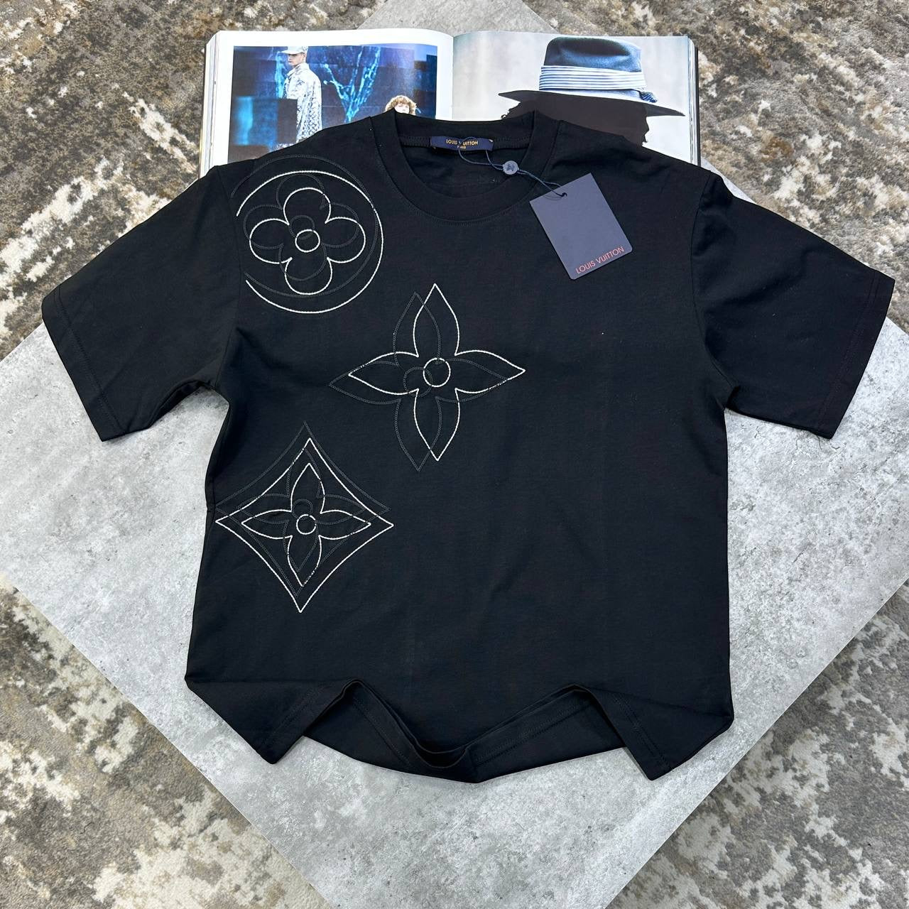 LVE TSHIRT-BLACK
