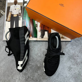 HRMS BOUNCING TRAINERS ALL BLACK