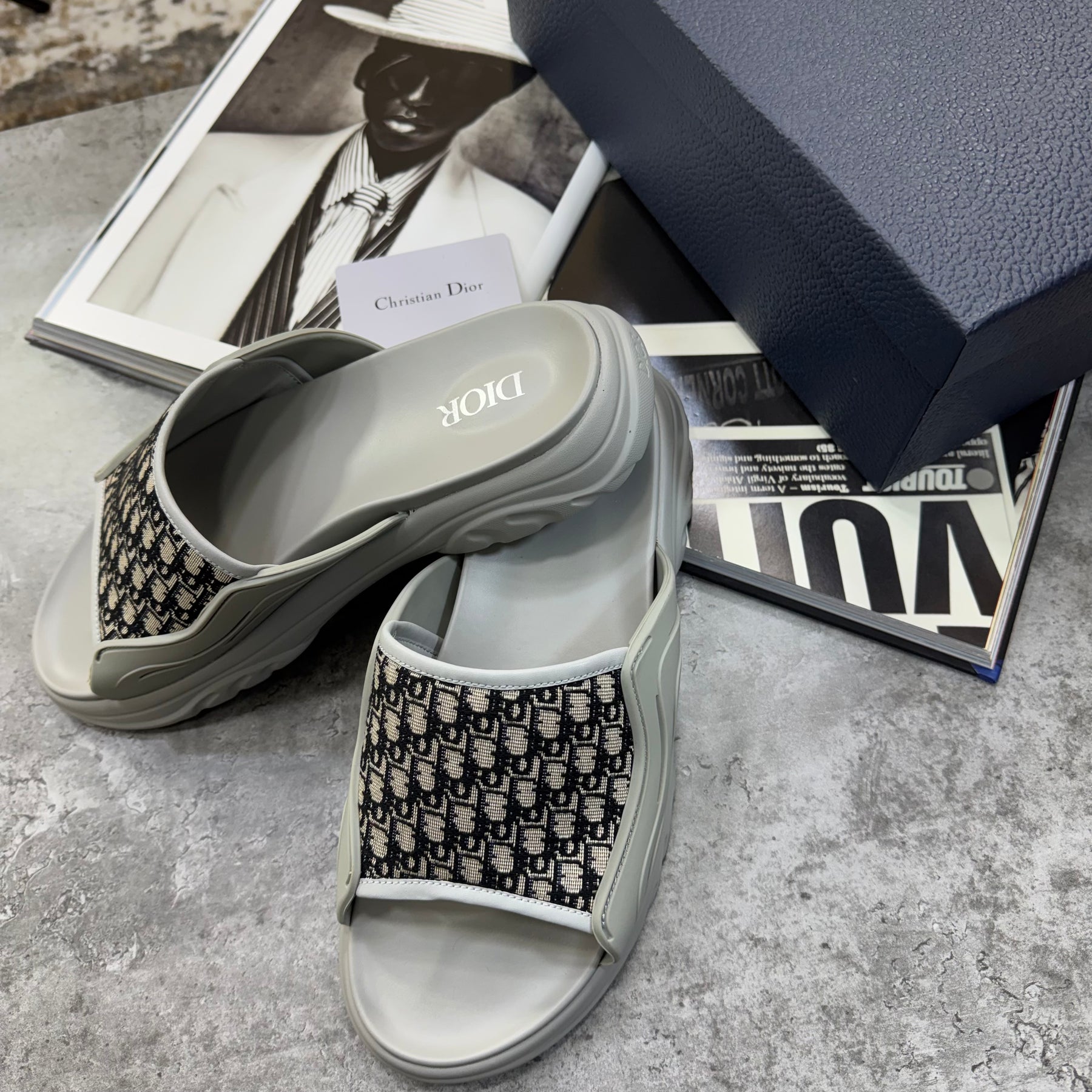 IOR SLIPPERS MENS GREY