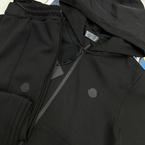 MNCLR  TRACKSUIT BLACK BADGE BLACK