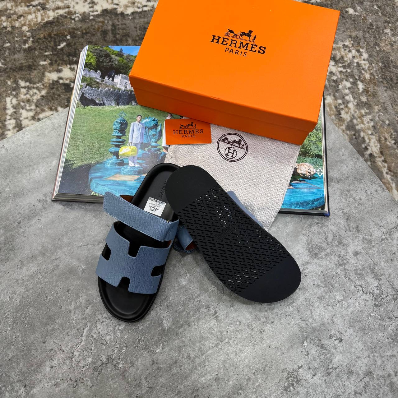 HRMS SLIPPERS MENS BLACK/BLUE
