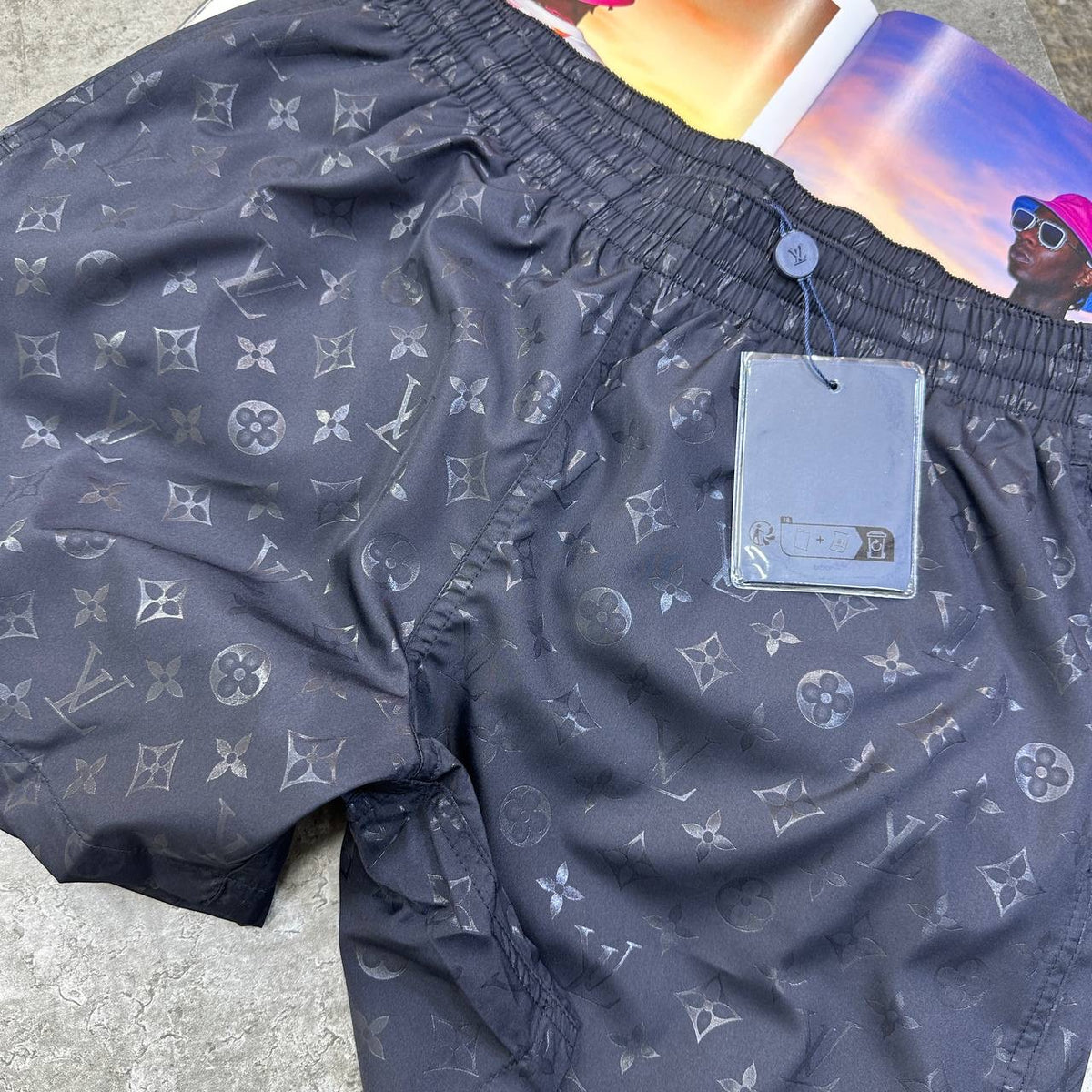 L.V SWIM SHORTS NAVY
