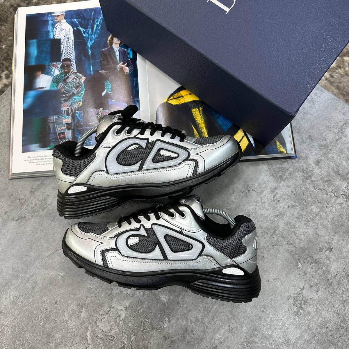 B-30 TRAINER-SILVER/BLACK