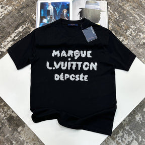 L.V fRONT BIG LOGO TSHIRT-BLACK