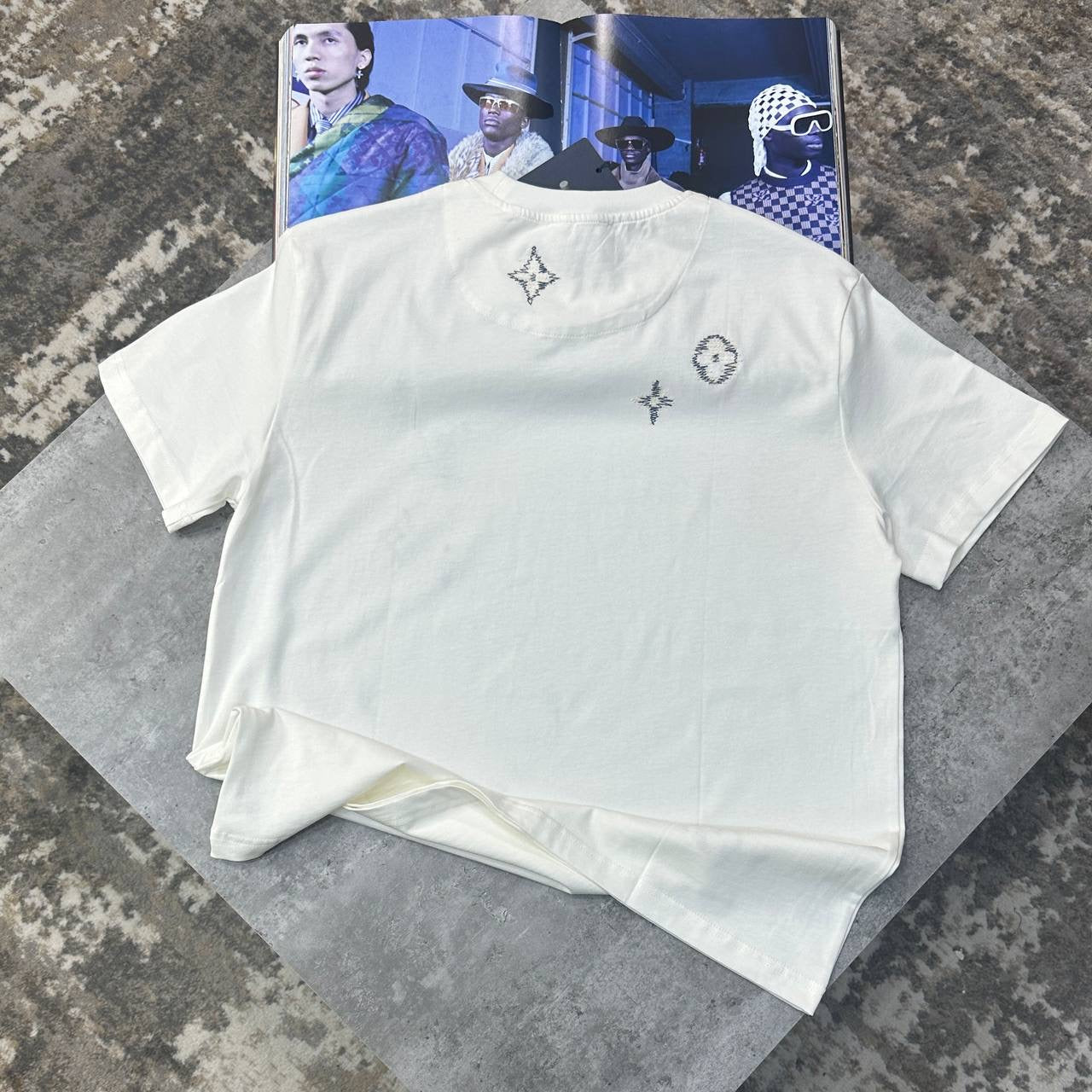 LVE TSHIRT-WHITE
