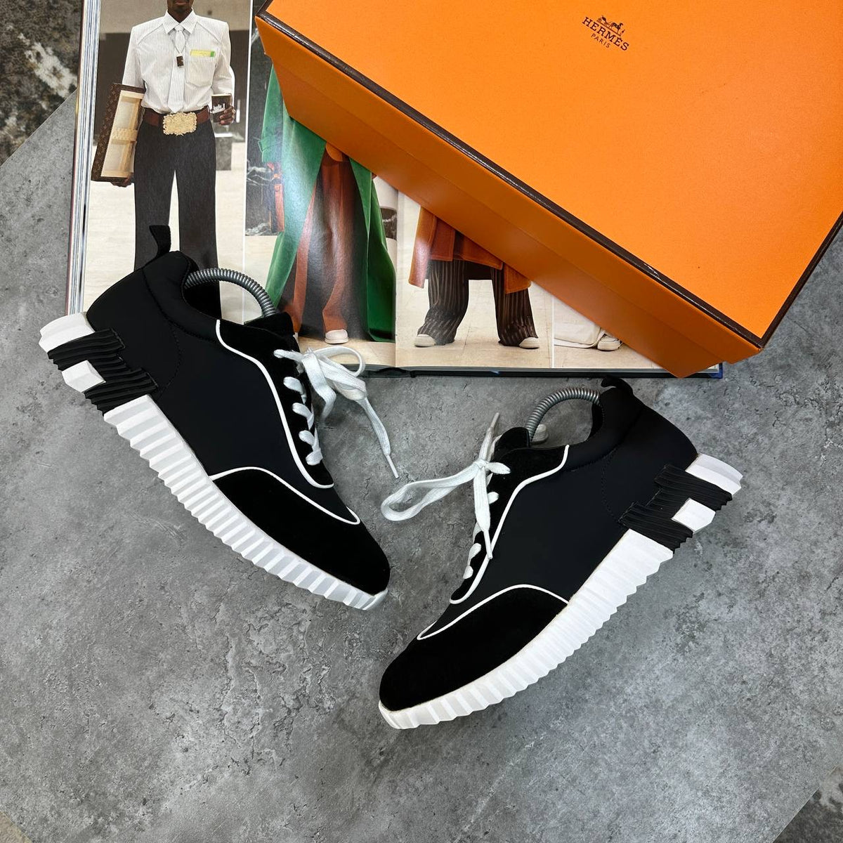 HRMS BOUNCING TRAINERS  BLACK|WHITE