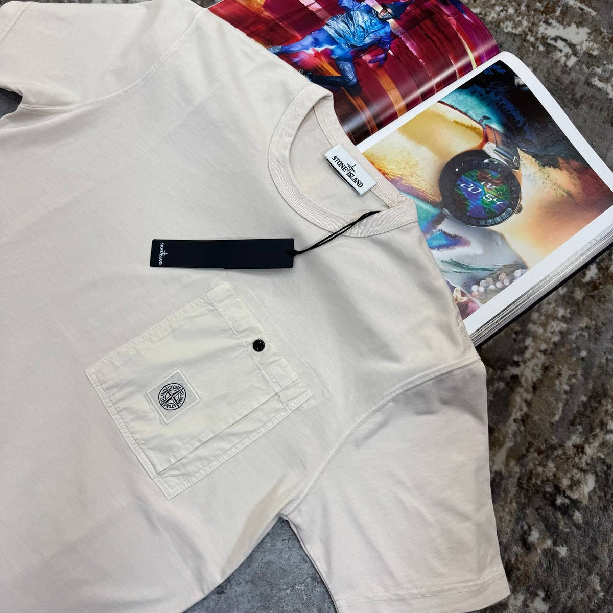 S.I FRONT POCKET TSHIRT- BEIGE