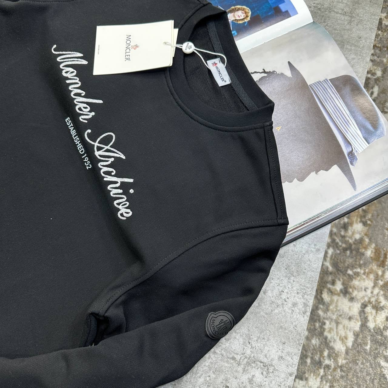 NCLR FRONT WRITTING JUMPER BLACK