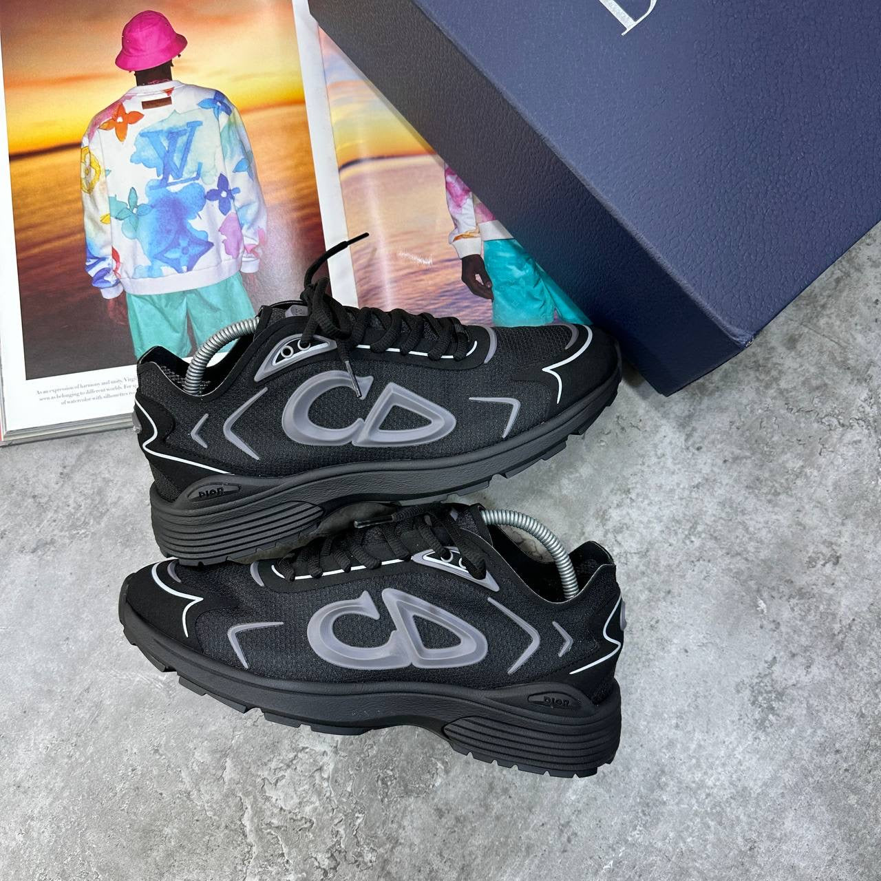 B30 TRAINER ALL BLACK