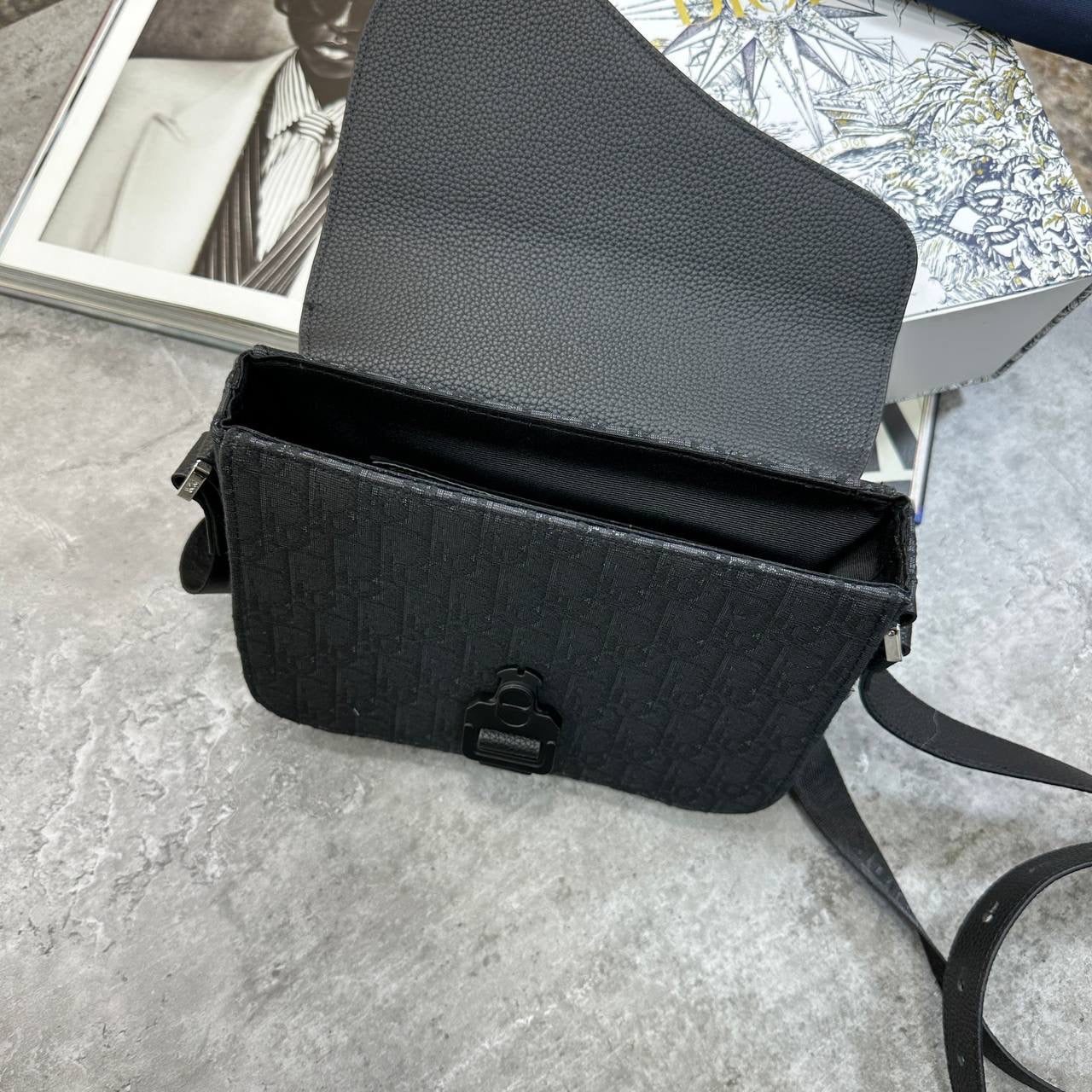 DOR SADLE BAG BLACK