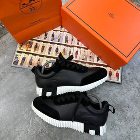 HRMS TRAINER BLACK/WHITE