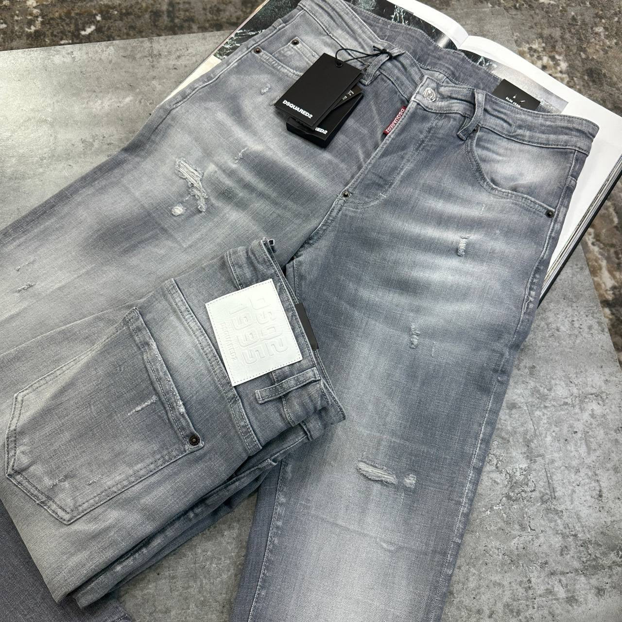 DSQD SLIM FIT JEANS GREY