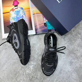 B30 TRAINER ALL BLACK