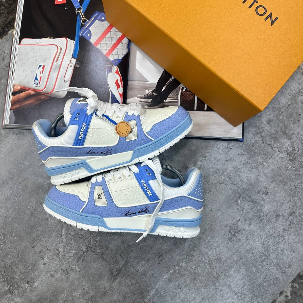LVE TRAINER - WHITE/BLUE
