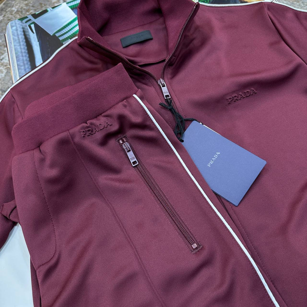 PRDA TRACKSUIT RED