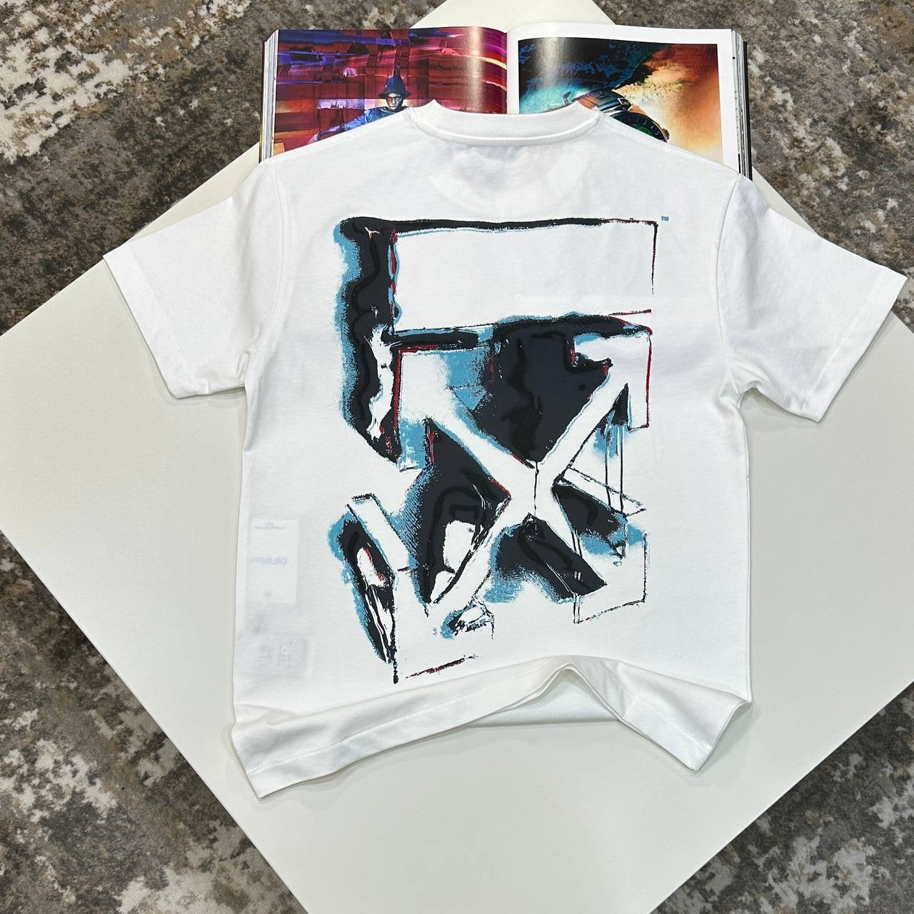 OFF-W SHORT SET BLACK/WHITE