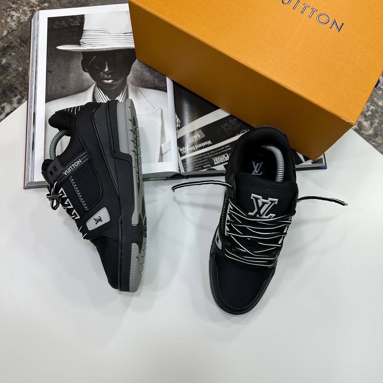 LVE TRAINER - BLACK