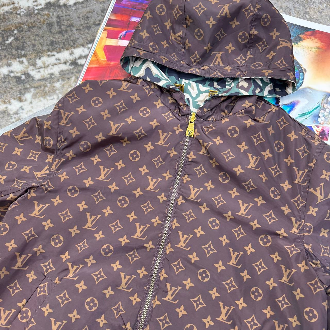 L.V REVERSIBLE JACKET BROWN