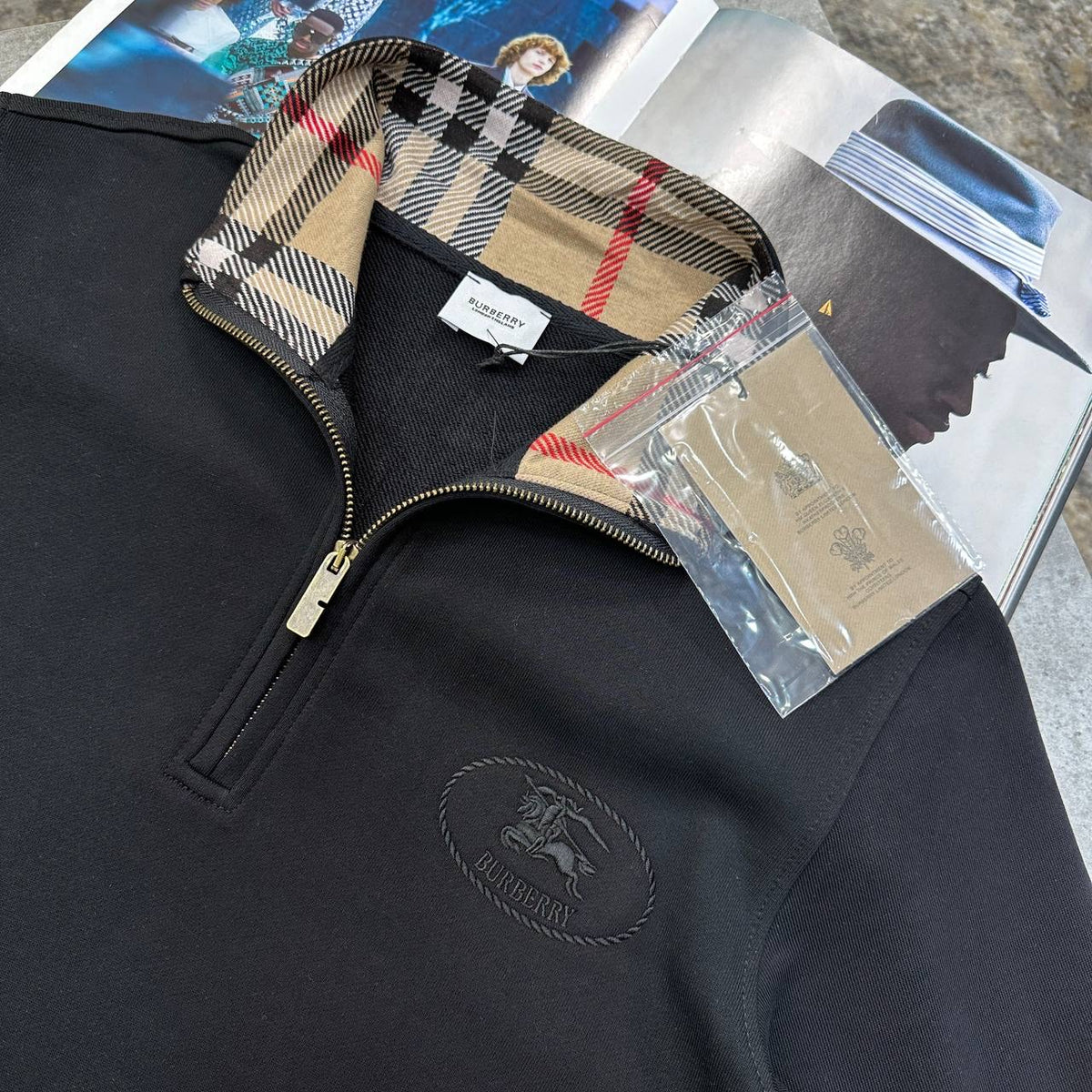 BRBRY HALFZIP BLACK