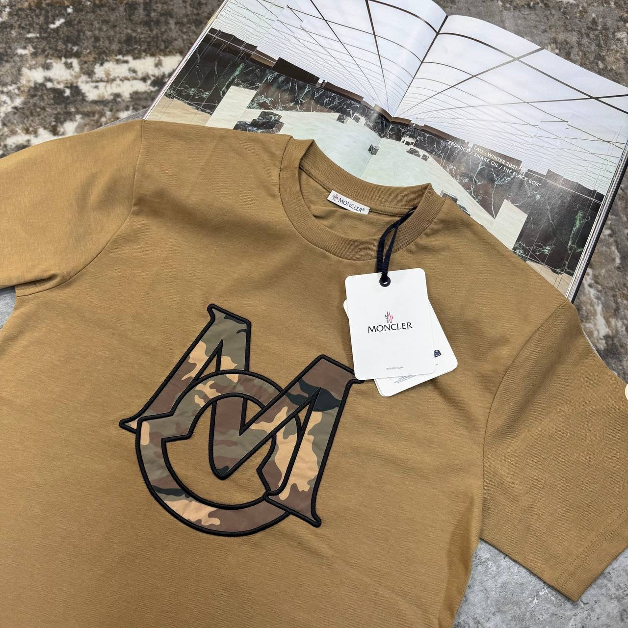MNCR TSHIRT- BEIGE