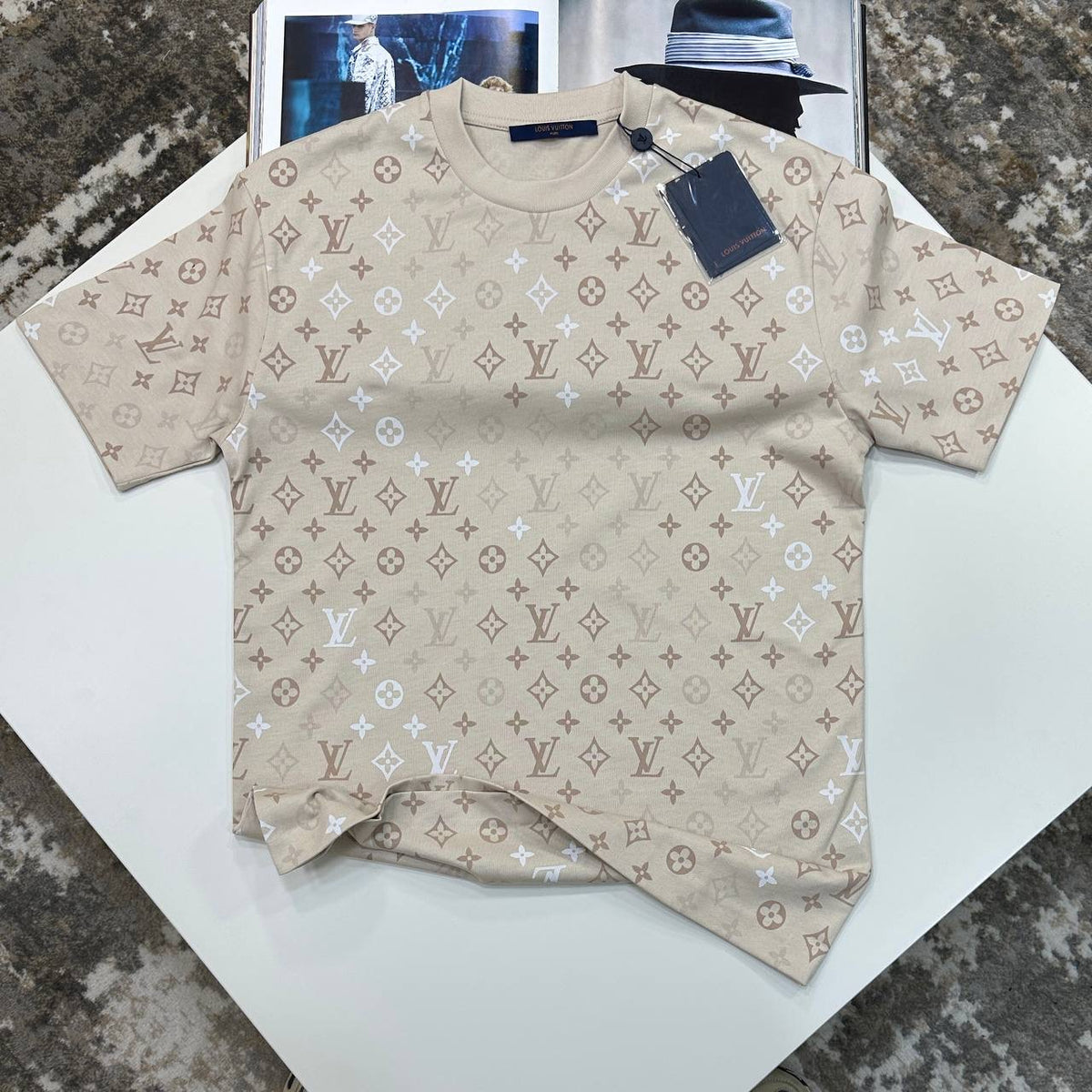 L.V SHORT SET BEIGE/BLACK