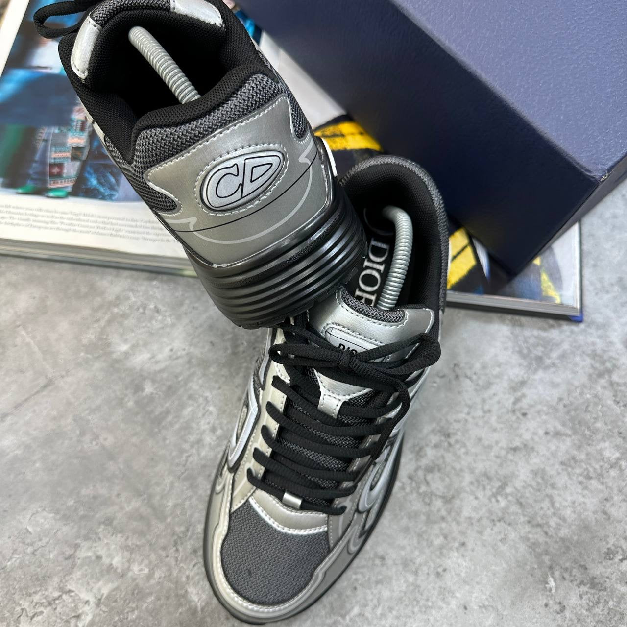 B-30 TRAINER-SILVER/BLACK