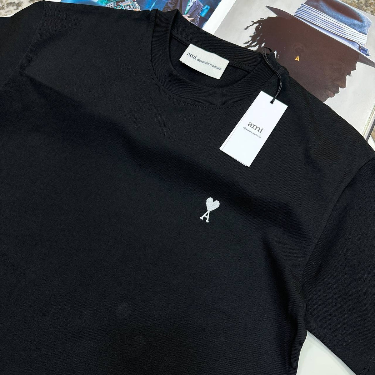 AMMI TSHIRT-BLACK
