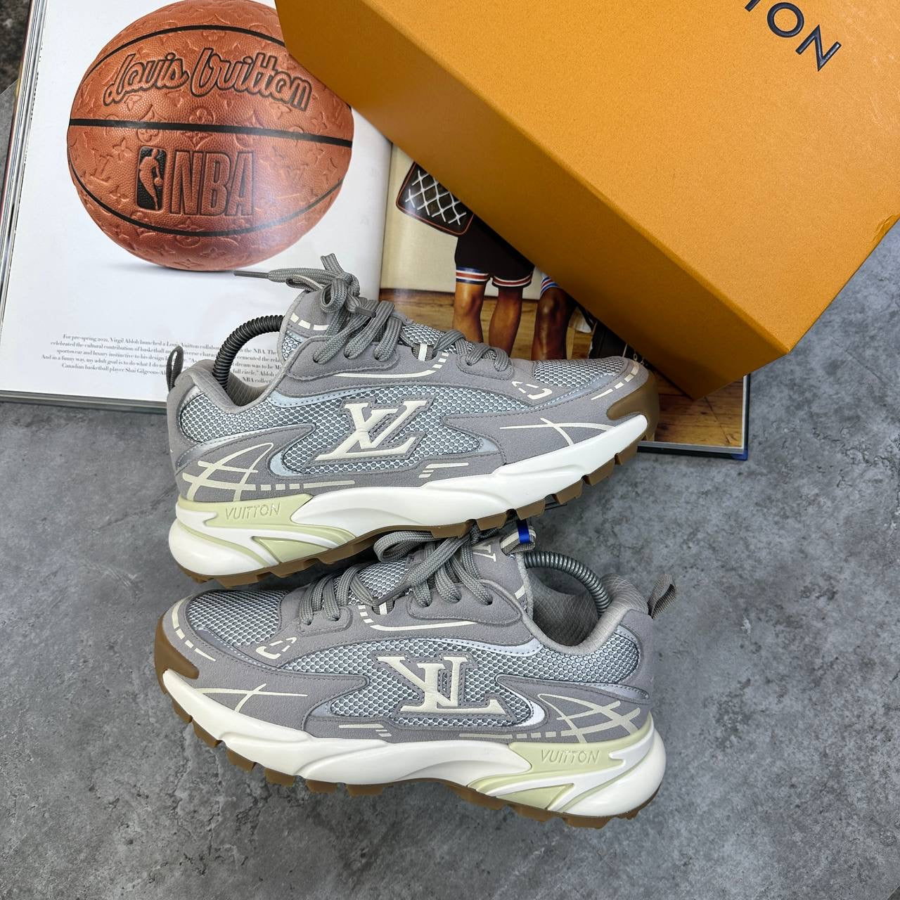 LVE TRAINER GREY|WHITE