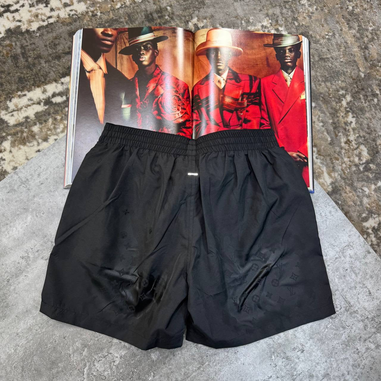 L.V SHORT SET WHITE/BLACK
