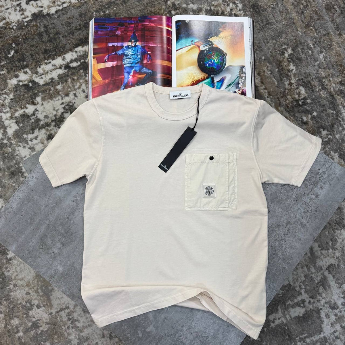 S.I FRONT POCKET TSHIRT- BEIGE