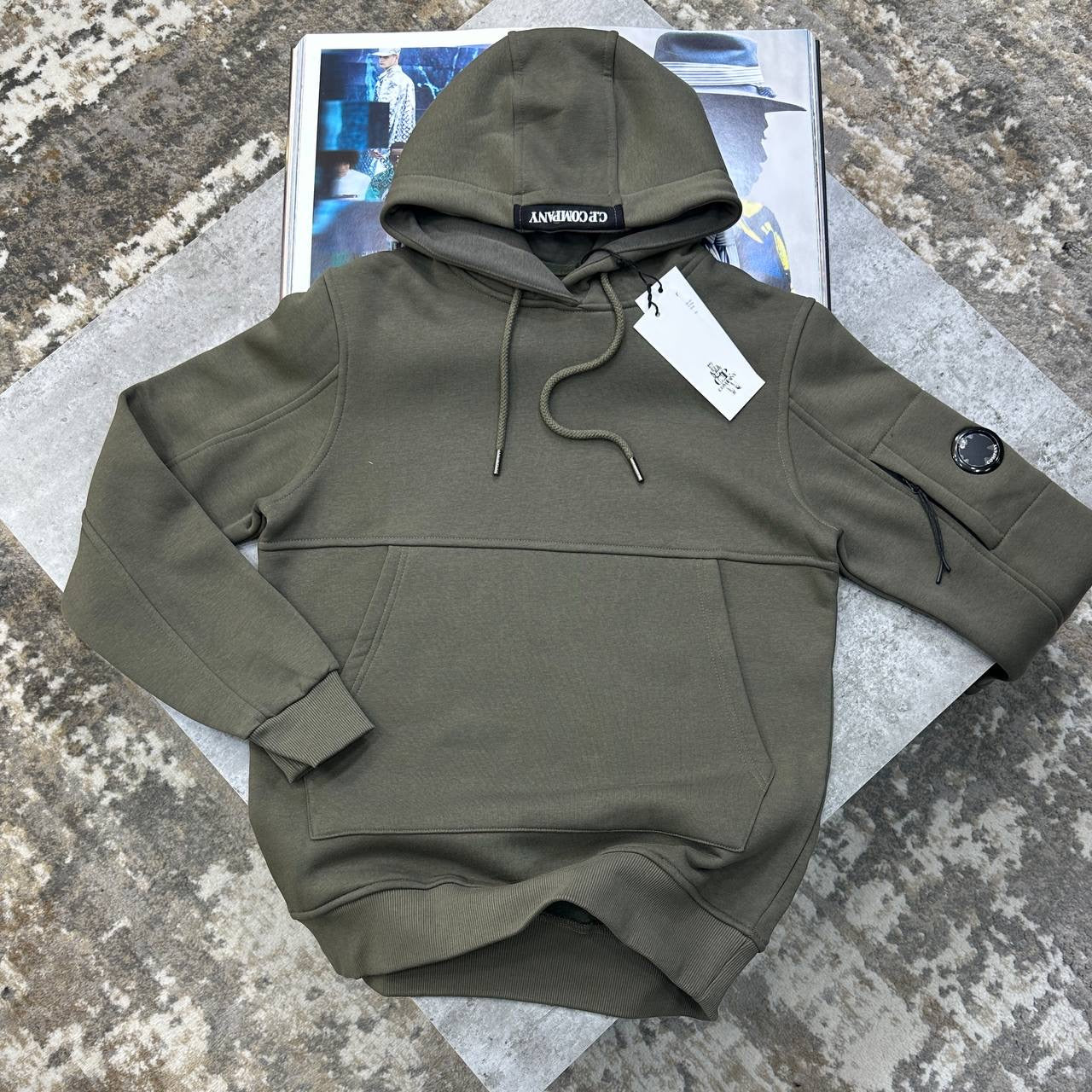 CP SIDE BADGE HOODIE KHAKHI